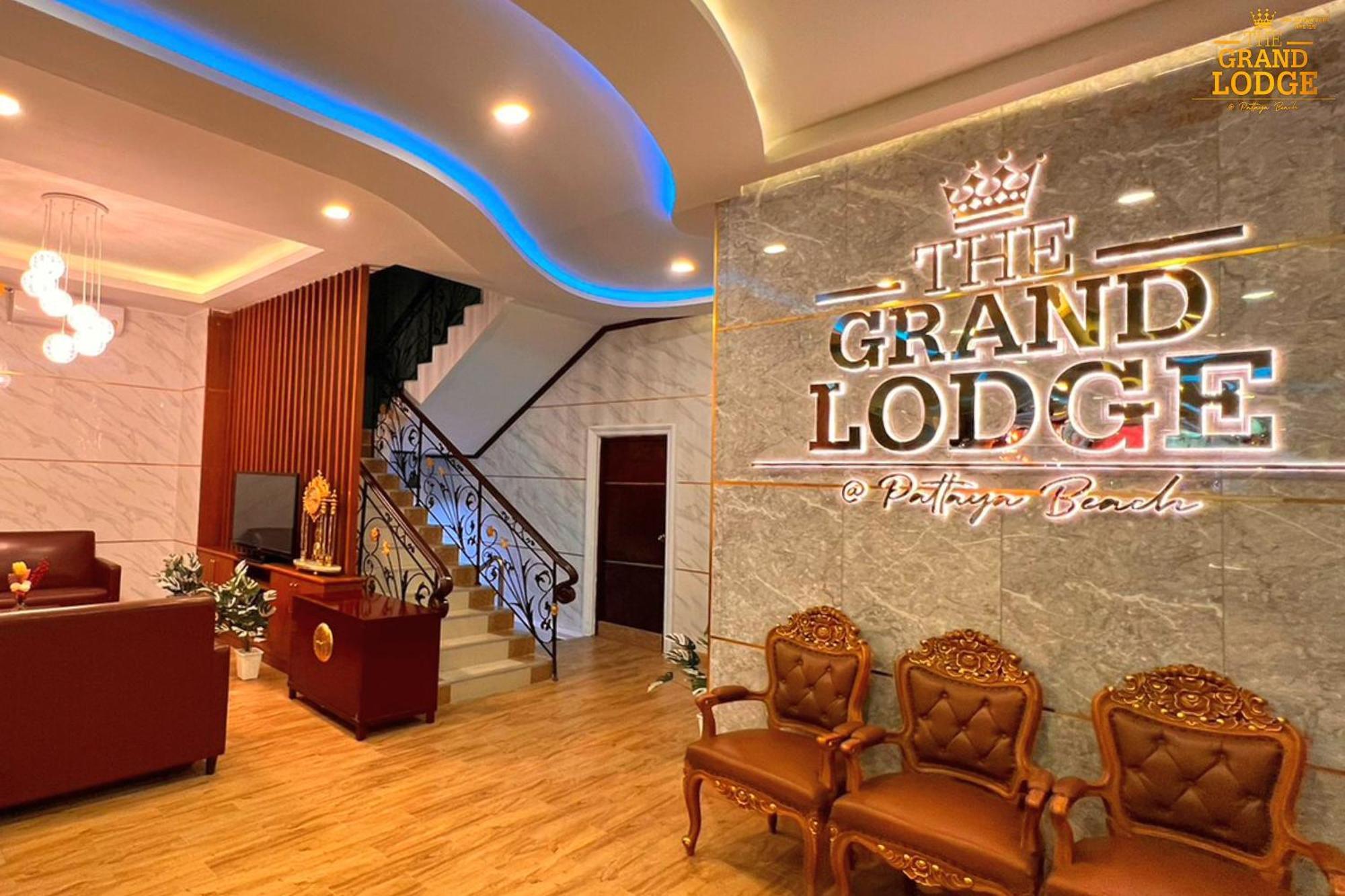 The Grand Lodge Pattaya Esterno foto